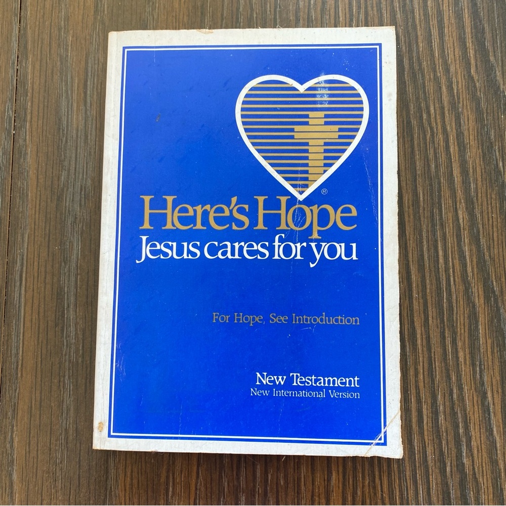 Here's Hope New Testament Book